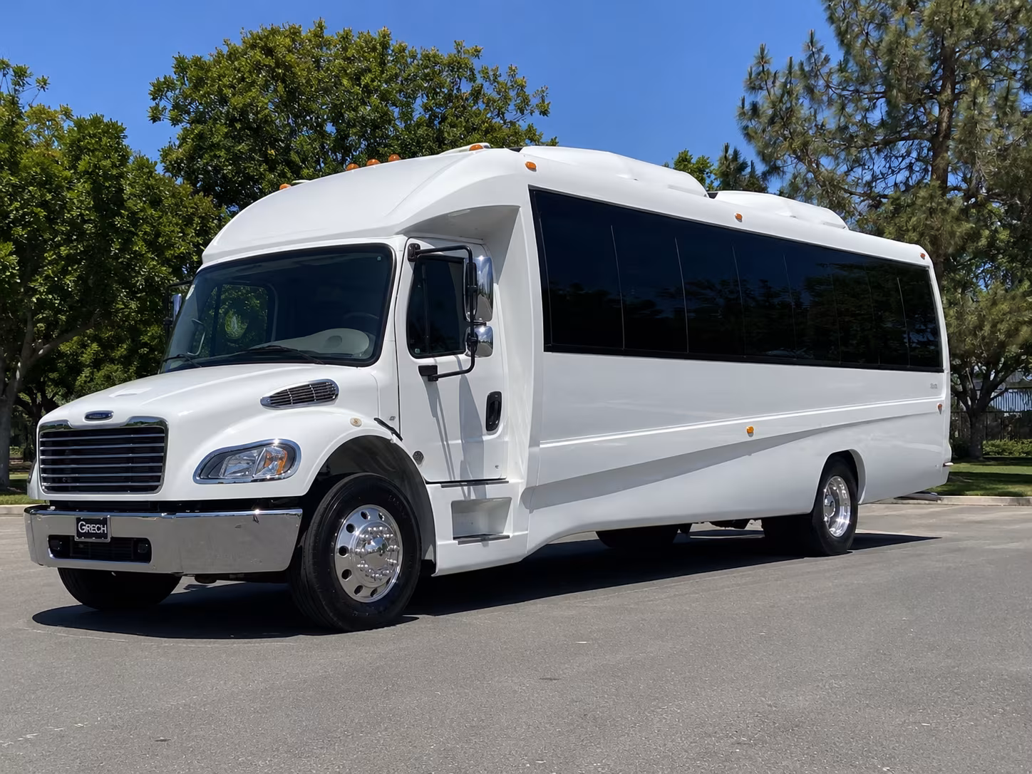 Brownsville Birthday, Sweet 16, & Quinceañera Party Bus Rentals