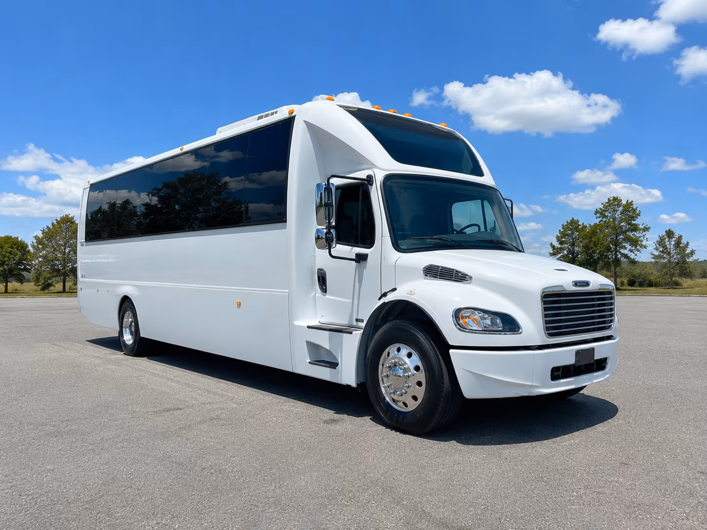 Brownsville Birthday, Sweet 16, & Quinceañera Transportation party bus exterior