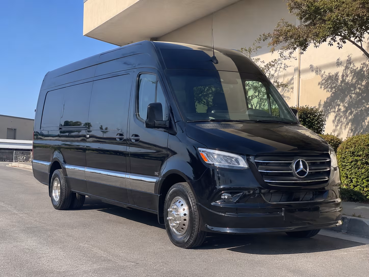 Laredo Wedding Transportation & Shuttle Service