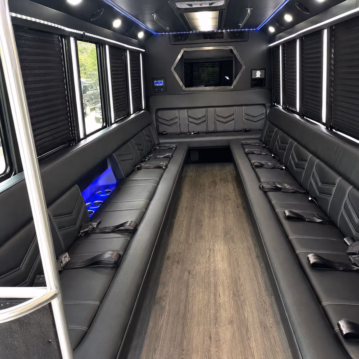 Mission Homecoming & Prom Party Bus Rentals